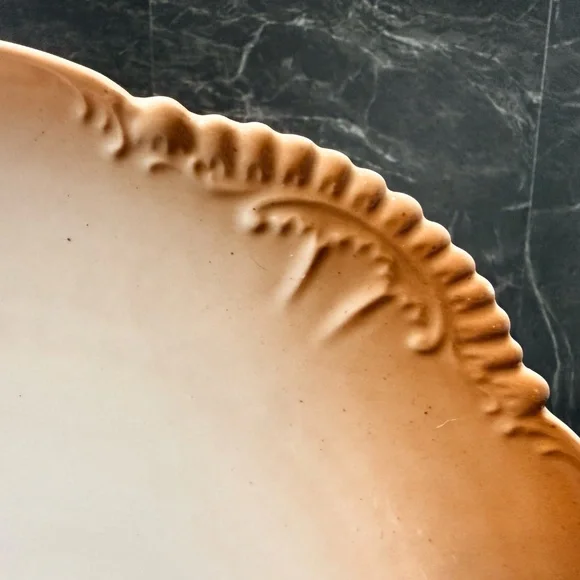 Decorative Plate with Hydrangeas - Picture 6 of 16